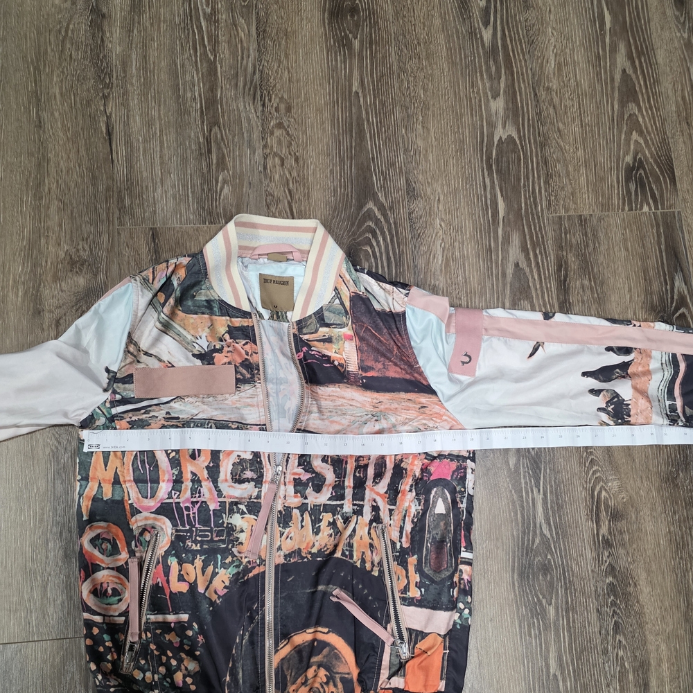 Colorful Graphic Zip-Up Jacket - Picture 11 of 12